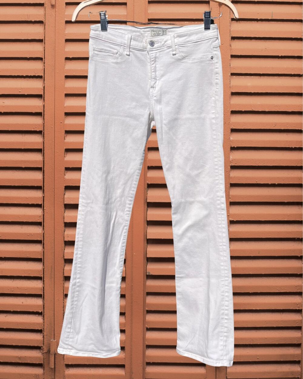 Abercrombie + Fitch Harper Low-Rise Skinny Boot Cut Jean – Size 6